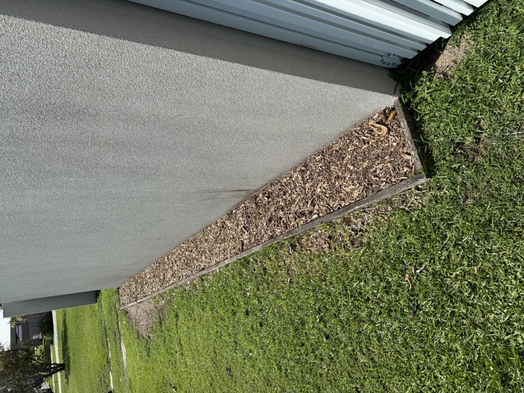 After side garden strip planted and refreshed